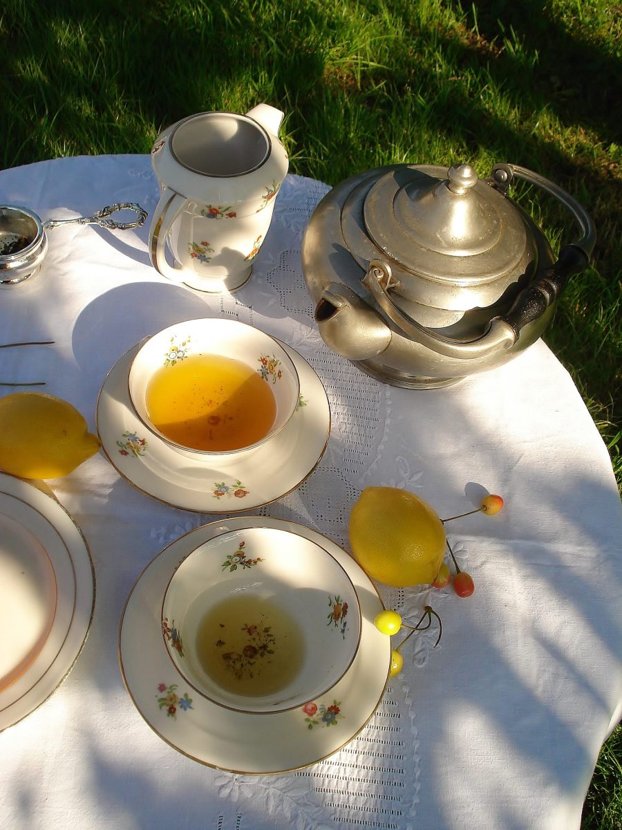 Pause thé au jardin | Tea Break in the&nbsp;Garden