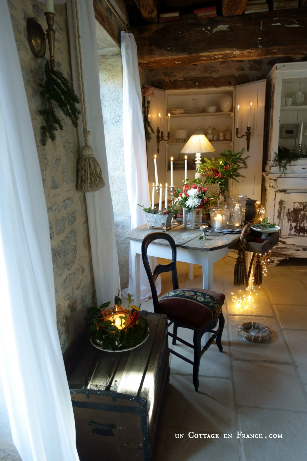 #brocante #whitecottagecharm #uncottageenfrance #campagnechic #frenchinterior #frenchfarmhousestyle#frenchcottage #shabbyhome #farmhousevignette #chippypaint #frenchdecoration #fermette #countrychic #rustique #rusticdecor #decorustic #cottagedecor #maisondecampagne #campagnedecoration #countryhomemag