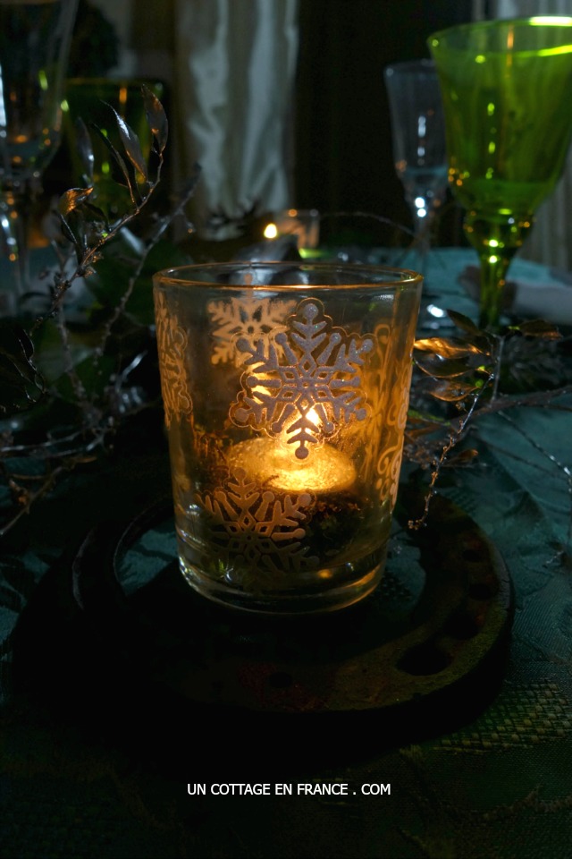 Deco table nouvel an vert et bleu nature