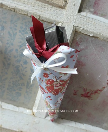 Les boucles d'oreilles d'Anna Lemeereise chez Pretty Pearls (Earings by Anna Leemereise at Pretty Pearls's)