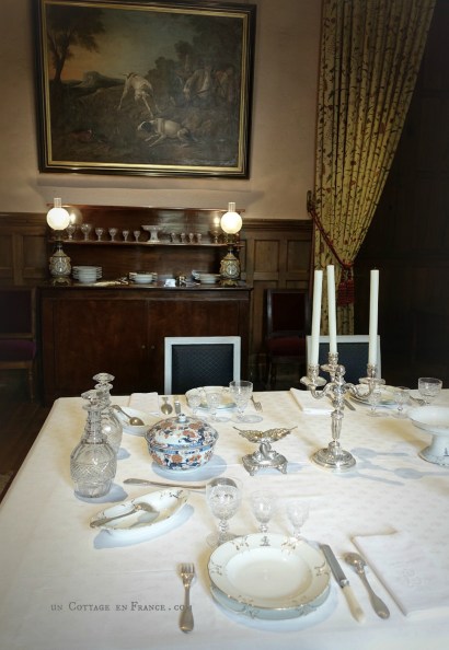 Chateau azay le rideau, chateau chic, french castle, french country chic, broderie au ruban, ribbon embroidery, french castle