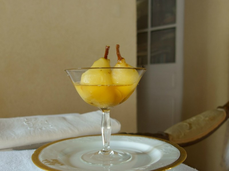 Poires au vin | Pears in White&nbsp;Wine
