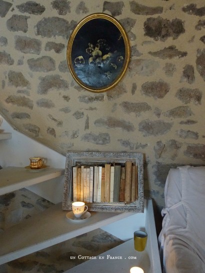 #brocante #whitecottagecharm #uncottageenfrance #campagnechic #frenchinterior #frenchfarmhousestyle#frenchcottage #shabbyhome #farmhousevignette #chippypaint #frenchdecoration #fermette #countrychic #rustique #rusticdecor #decorustic #cottagedecor #maisondecampagne #campagnedecoration #countryhomemag