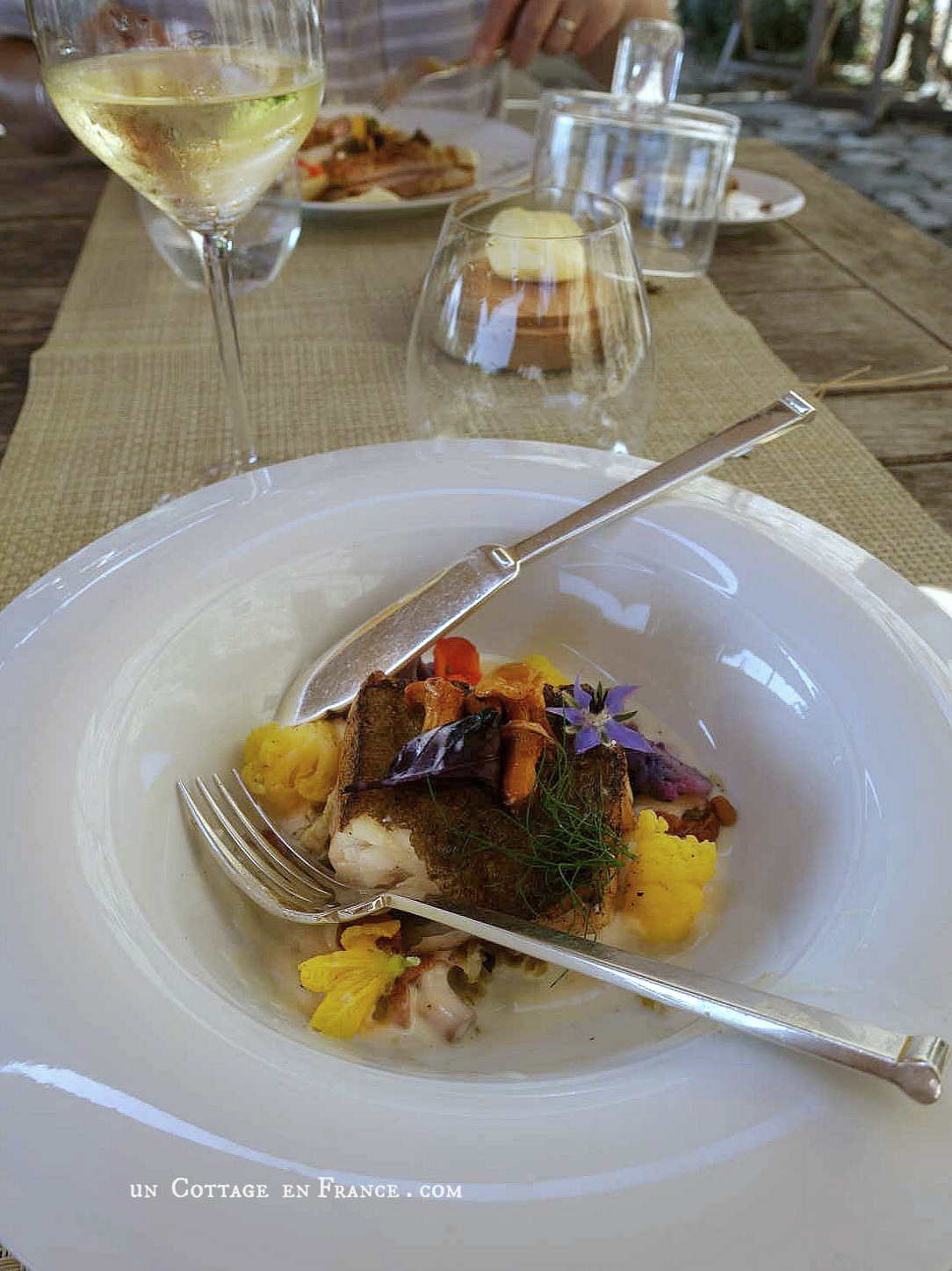 jardin romantique du domaine des Etangs country chic campagne chic