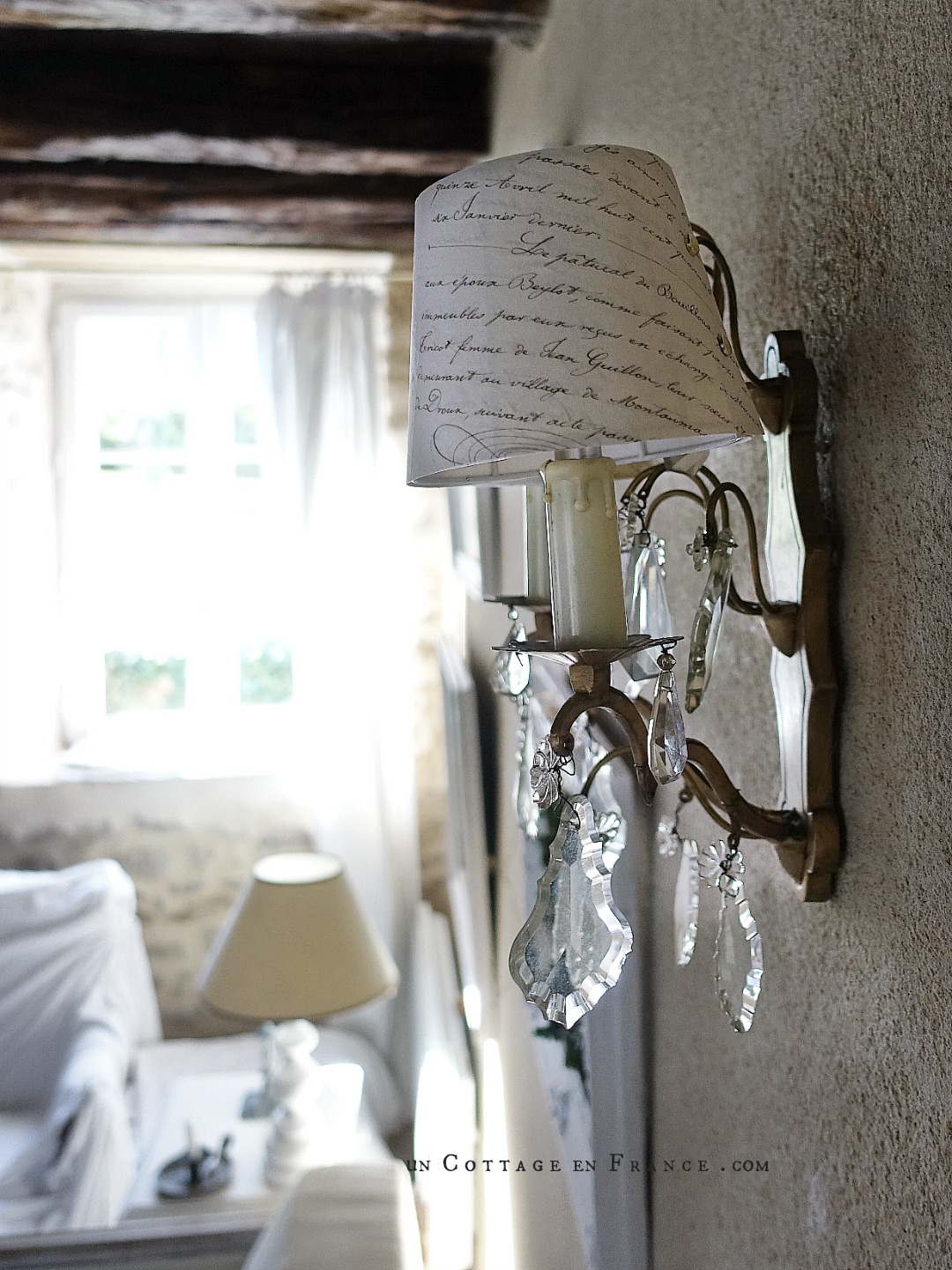 #whitecottagecharm #uncottageenfrance #campagnechic #frenchinterior #frenchfarmhousestyle #cottagecharm #cottagechic #cottageliving #shabbystyle #shabbychichome #frenchcottage #shabbyhome #farmhousevignette #cottagevignette #chippypaint #frenchdecoration #fermette #countrychic #rustique #rusticdecor #decorustic #cottagedecor #maisondecampagne #campagnedecoration #countryhomemag #brocante