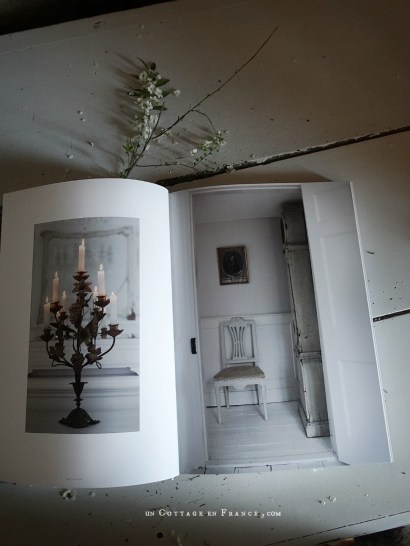 #brocante #whitecottagecharm #uncottageenfrance #campagnechic #frenchinterior #frenchfarmhousestyle#frenchcottage #shabbyhome #farmhousevignette #chippypaint #frenchdecoration #fermette #countrychic #rustique #rusticdecor #decorustic #cottagedecor #maisondecampagne #campagnedecoration #countryhomemag