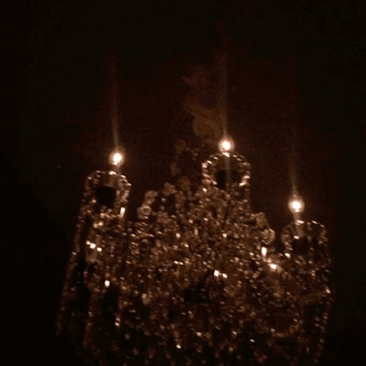 #whitecottagecharm #uncottageenfrance #campagnechic #frenchinterior #frenchfarmhousestyle #cottagecharm #cottagechic #cottageliving #shabbystyle #shabbychichome #frenchcottage #shabbyhome #farmhousevignette #cottagevignette #chippypaint #frenchdecoration #fermette #countrychic #rustique #rusticdecor #decorustic #cottagedecor #maisondecampagne #campagnedecoration #countryhomemag #brocante