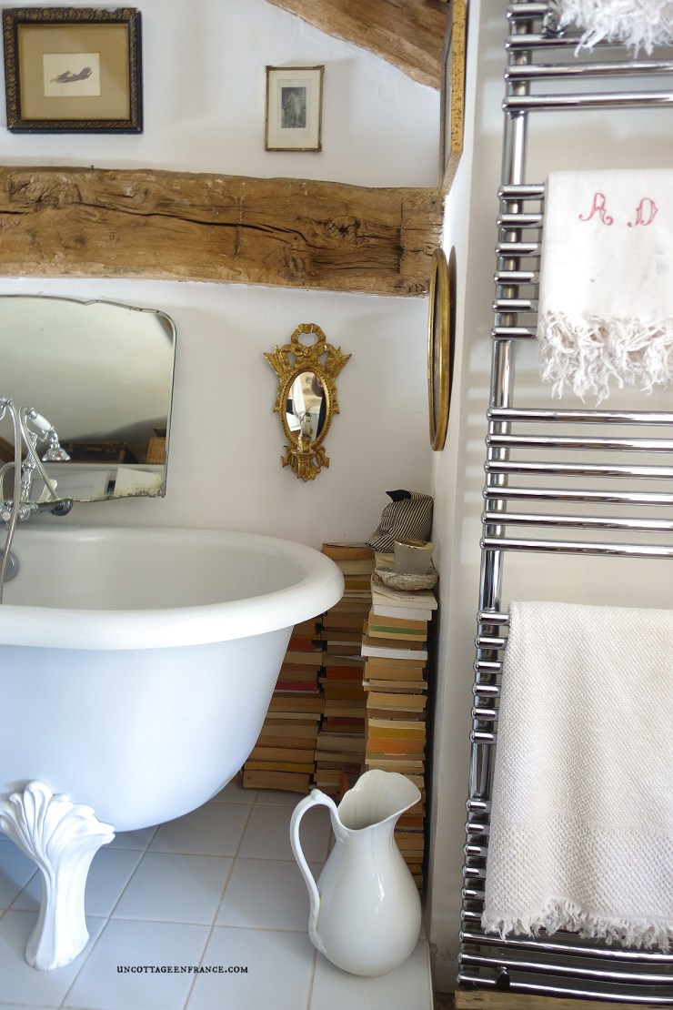 Style grenier chic dans la salle de bain | Attic Chic Mood in the Bathroom